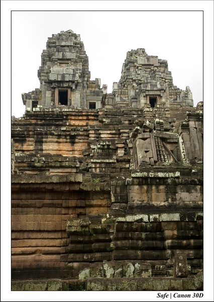 2006 - 07 - Temple angkor - Ta Keo 03